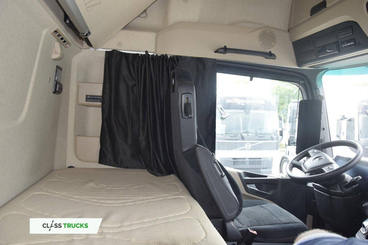 Tractor unit Mercedes-Benz Actros 5 1845 BigSpace Mirror Cam: picture 12