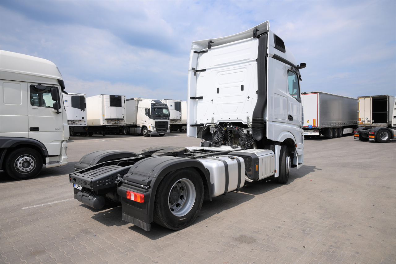 Mercedes-Benz Actros 5 1845 BigSpace - Tractor unit: picture 4 Mercedes-Benz Actros 5 1845 BigSpace - Tractor unit: picture 4