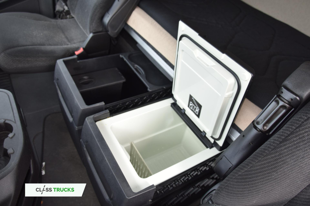 Tractor unit Mercedes-Benz Actros 5 1845 BigSpace: picture 10