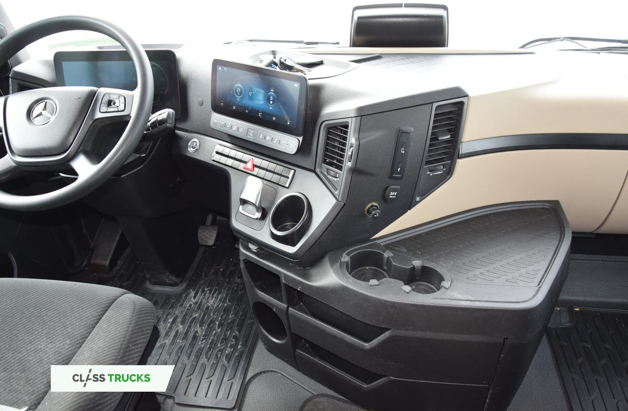 Tractor unit Mercedes-Benz Actros 5 1845 BigSpace: picture 11