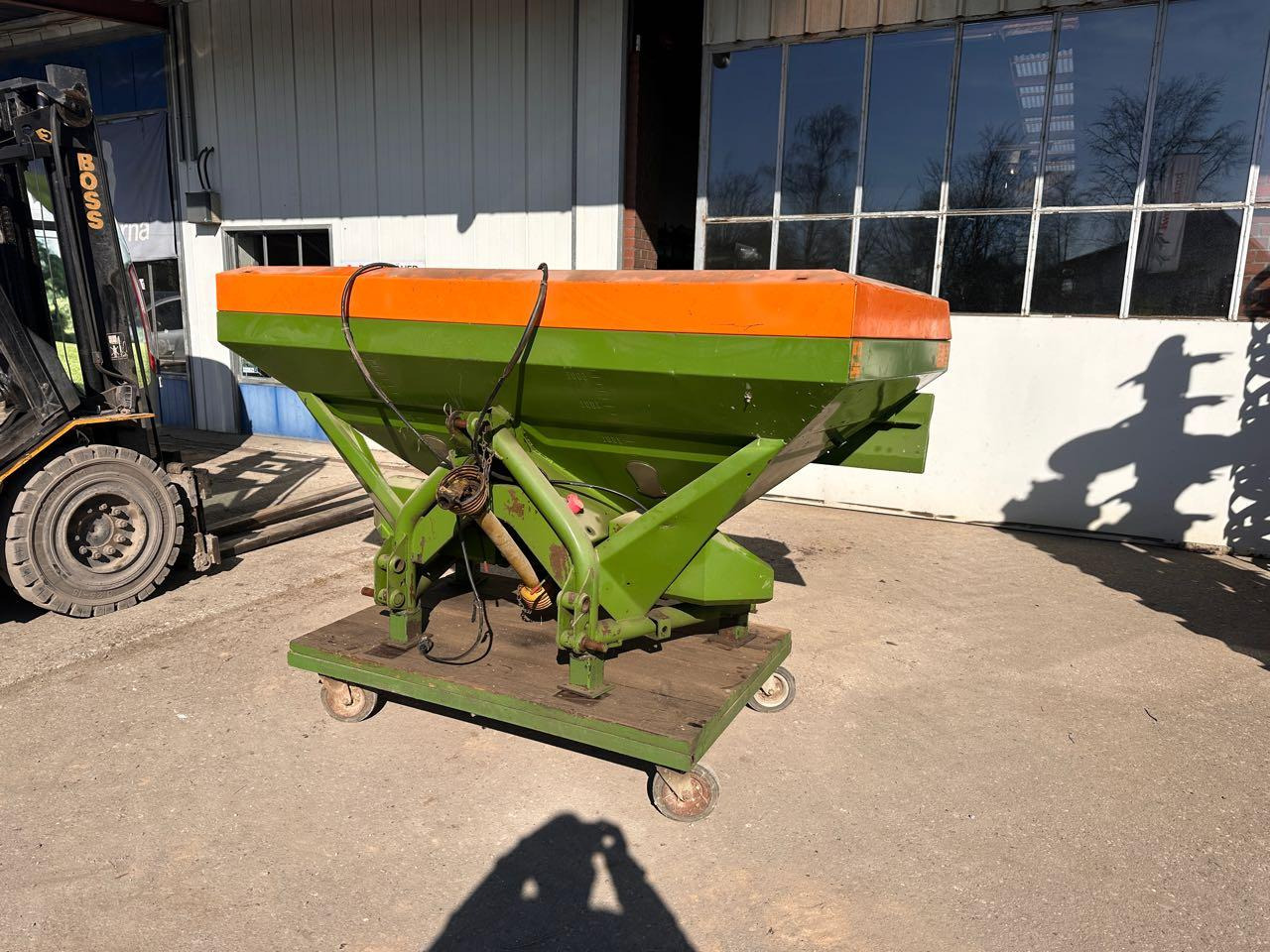 Amazone ZA-U 1001 - Fertilizer spreader: picture 3 Amazone ZA-U 1001 - Fertilizer spreader: picture 3