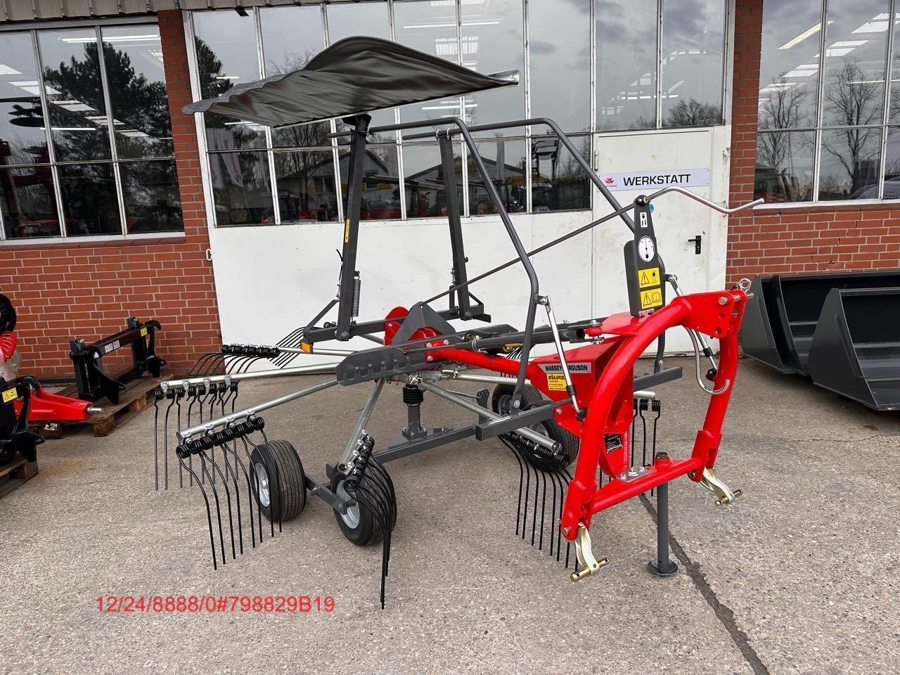 Massey Ferguson 381 DN - Tedder/ Rake: picture 1 Massey Ferguson 381 DN - Tedder/ Rake: picture 1