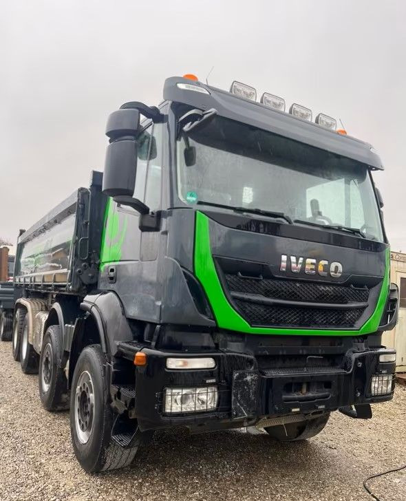 Iveco Magirus AD 340 T • 8x4 • Bordmatik Wywrotka trójstronna • 450 KM • Euro 6 • Przebieg 295 000 km ! - Tipper: picture 1 Iveco Magirus AD 340 T • 8x4 • Bordmatik Wywrotka trójstronna • 450 KM • Euro 6 • Przebieg 295 000 km ! - Tipper: picture 1