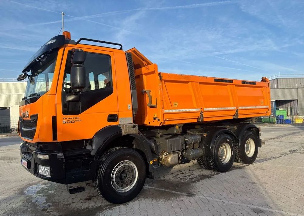 Iveco TRAKKER 500 EEV | Meiller Bordmatik | Wywrotka trójstronna | 6x4 | Euro 5 | Retarder | 500 KM - Tipper: picture 1 Iveco TRAKKER 500 EEV | Meiller Bordmatik | Wywrotka trójstronna | 6x4 | Euro 5 | Retarder | 500 KM - Tipper: picture 1