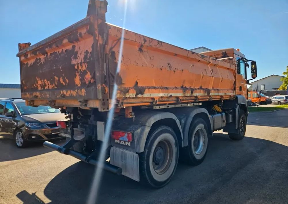 Leasing of  MAN TGS 26.480 6x4 WYWROTKA 3-STRONNA | AUTOMAT | EURO 5 | PRZEBIEG 310 000km! MAN TGS 26.480 6x4 WYWROTKA 3-STRONNA | AUTOMAT | EURO 5 | PRZEBIEG 310 000km!: picture 16