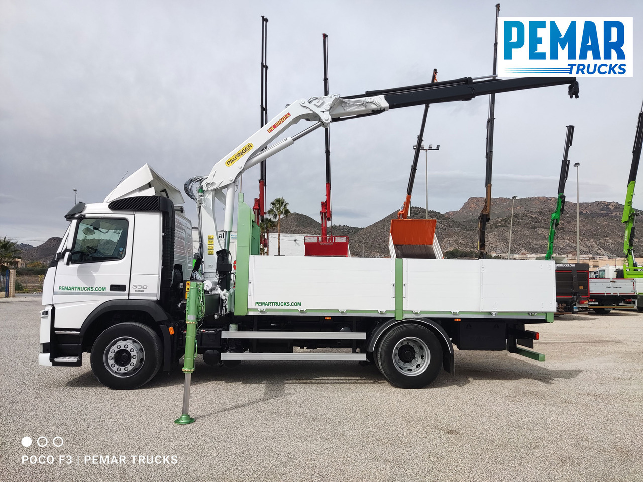 Dropside/ Flatbed truck, Crane truck VOLVO FM 330 4X2 GRUA CAJA FIJA: picture 19 Dropside/ Flatbed truck, Crane truck VOLVO FM 330 4X2 GRUA CAJA FIJA: picture 19