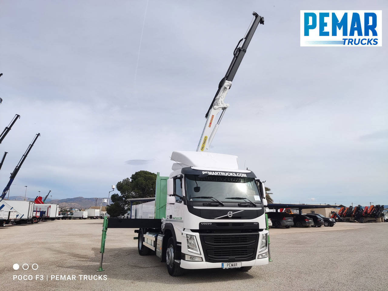 Dropside/ Flatbed truck, Crane truck VOLVO FM 330 4X2 GRUA CAJA FIJA: picture 21 Dropside/ Flatbed truck, Crane truck VOLVO FM 330 4X2 GRUA CAJA FIJA: picture 21