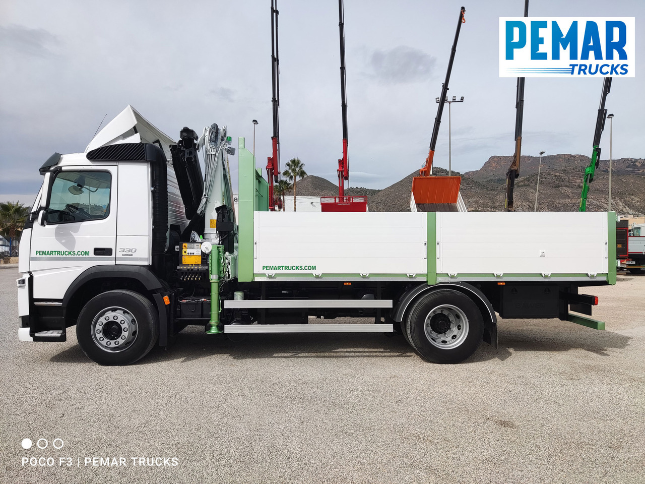 Dropside/ Flatbed truck, Crane truck VOLVO FM 330 4X2 GRUA CAJA FIJA: picture 9 Dropside/ Flatbed truck, Crane truck VOLVO FM 330 4X2 GRUA CAJA FIJA: picture 9