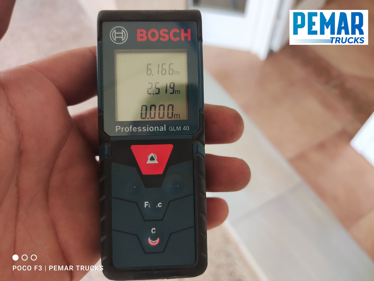 Car transporter truck, Crane truck VOLVO FM 410 6X2 GRUA PORTAMAQUINARIA: picture 29