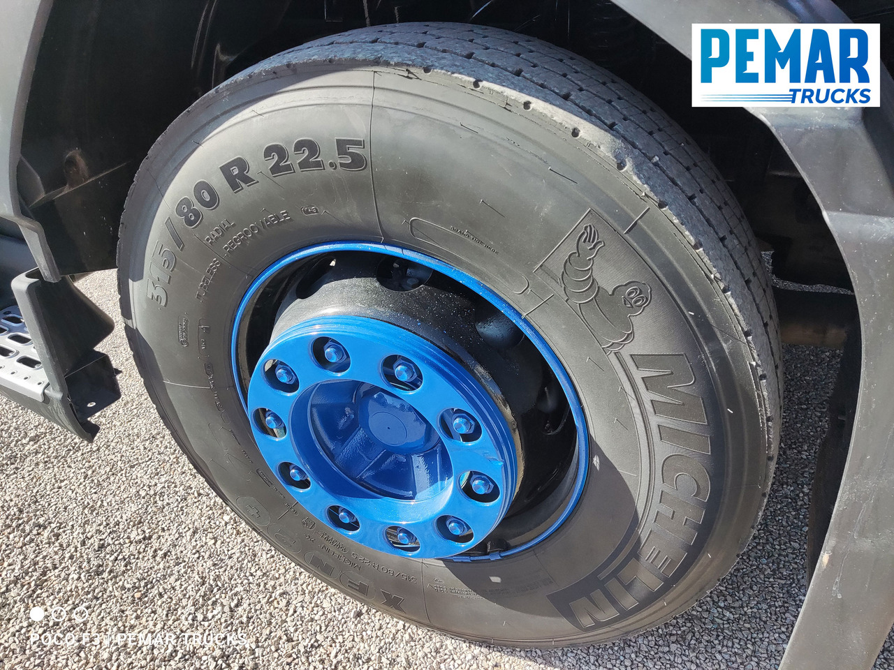 Car transporter truck, Crane truck VOLVO FM 410 6X2 GRUA PORTAMAQUINARIA: picture 33