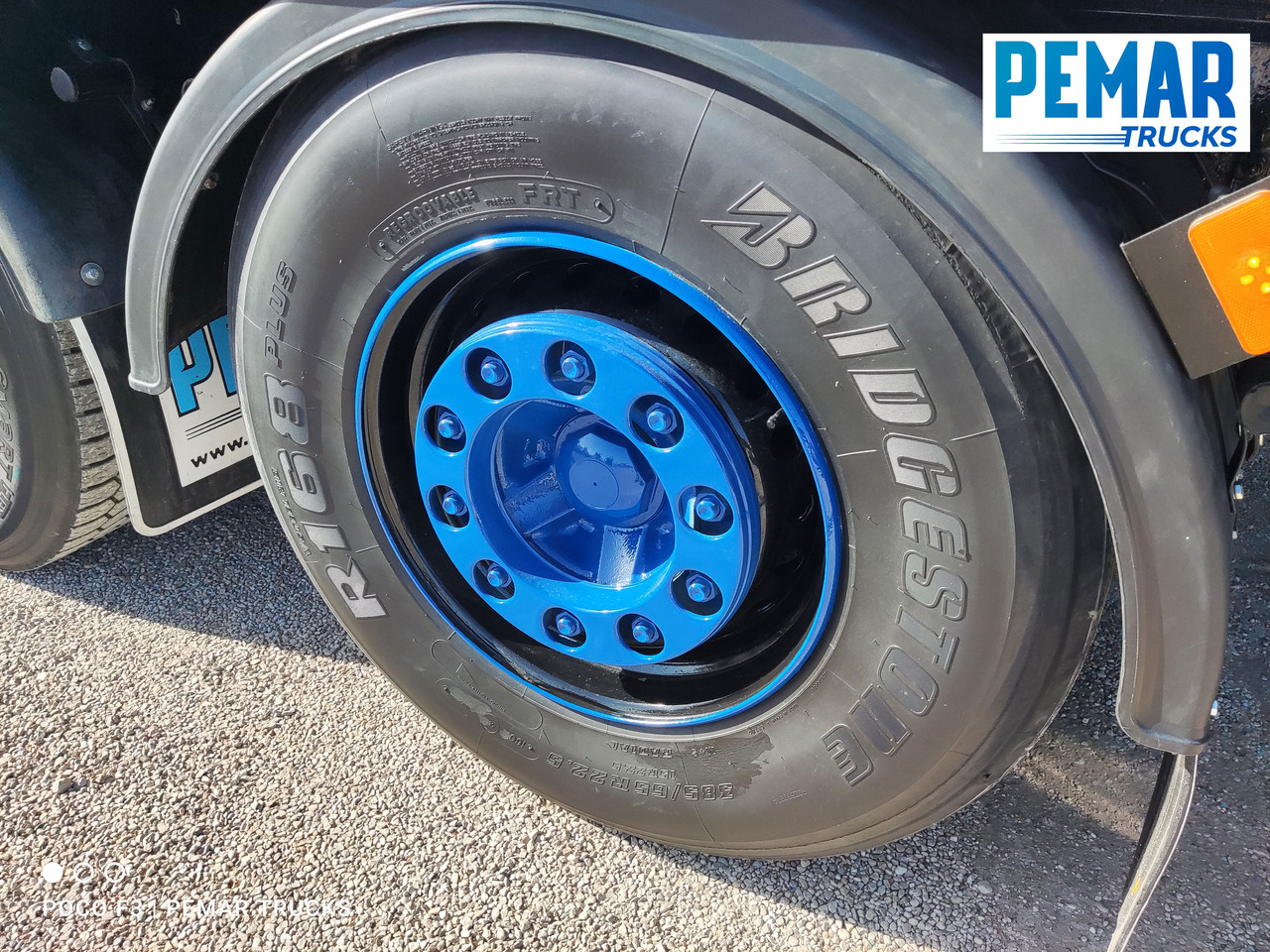 Car transporter truck, Crane truck VOLVO FM 410 6X2 GRUA PORTAMAQUINARIA: picture 30