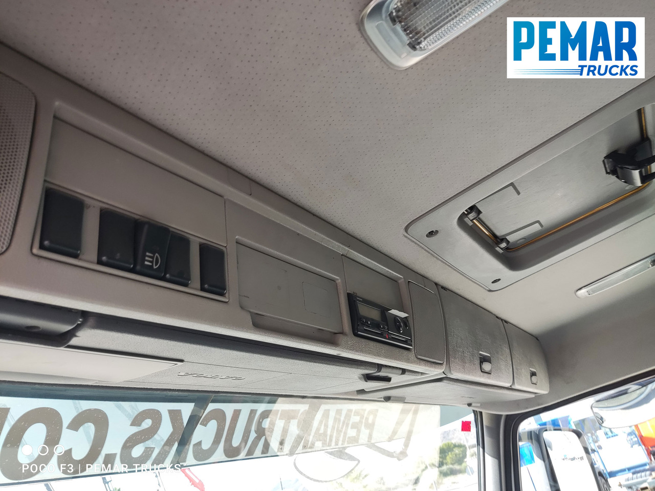 Car transporter truck, Crane truck VOLVO FM 410 6X2 GRUA PORTAMAQUINARIA: picture 20