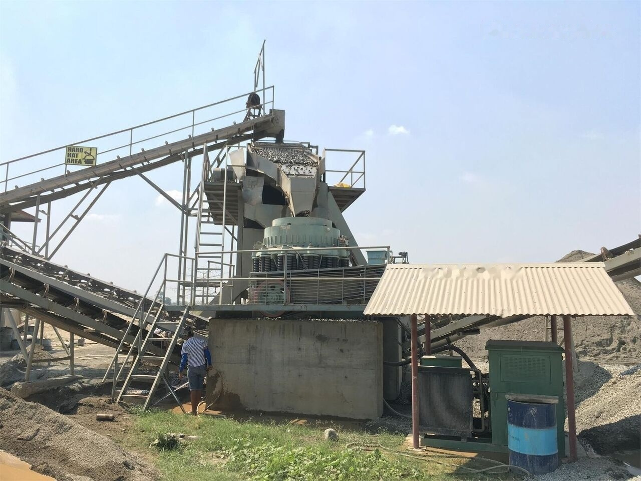 Kinglink 4.25 Ft Riverstone Cone Crusher KLF1300 - Cone crusher: picture 2 Kinglink 4.25 Ft Riverstone Cone Crusher KLF1300 - Cone crusher: picture 2