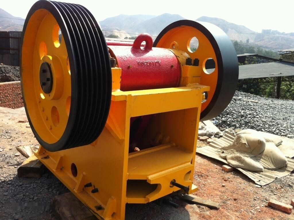 Kinglink Zinc Mineral Stone Jaw Crusher 2030 | PE500x750 - Jaw crusher: picture 2 Kinglink Zinc Mineral Stone Jaw Crusher 2030 | PE500x750 - Jaw crusher: picture 2