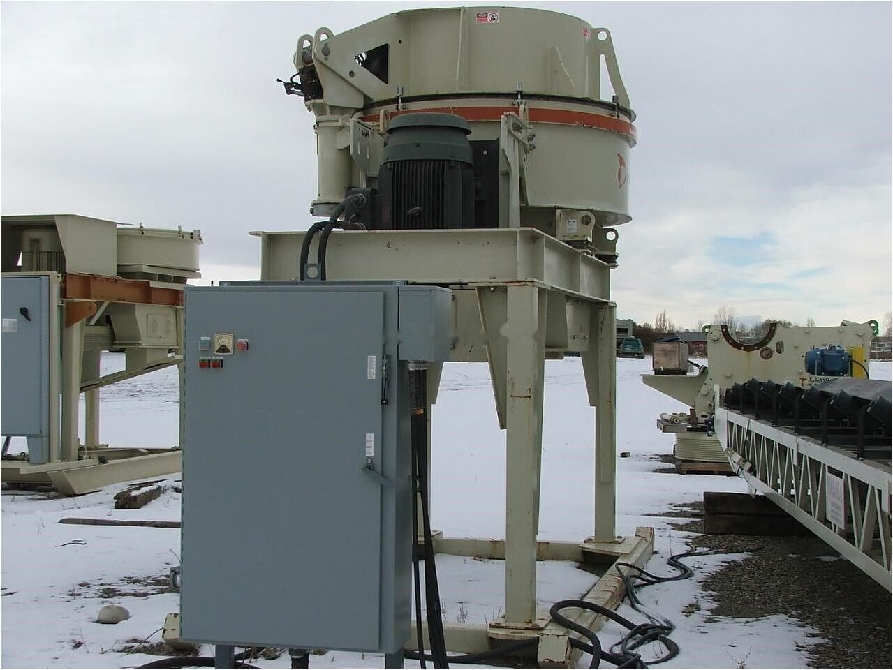 Metso BARMAC B7100SE VSI CRUSHER - Cone crusher: picture 3 Metso BARMAC B7100SE VSI CRUSHER - Cone crusher: picture 3