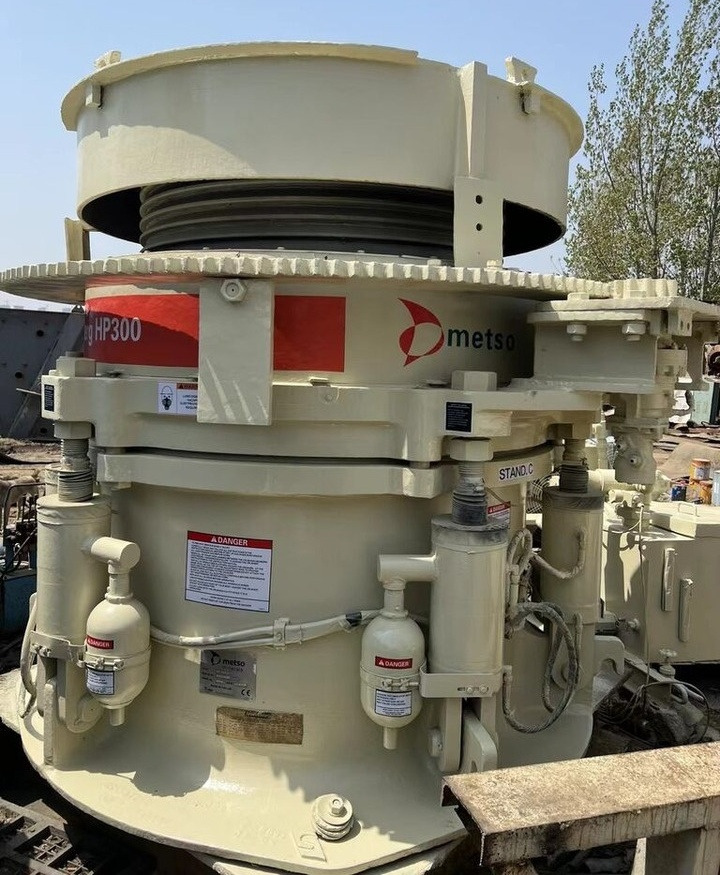 Metso Nordberg HP300 Cone Crusher - Cone crusher: picture 2 Metso Nordberg HP300 Cone Crusher - Cone crusher: picture 2