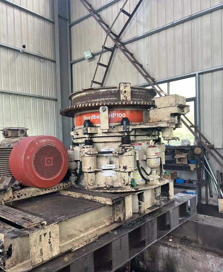 Nordberg Metso HP100 Cone Crusher - Cone crusher: picture 1 Nordberg Metso HP100 Cone Crusher - Cone crusher: picture 1