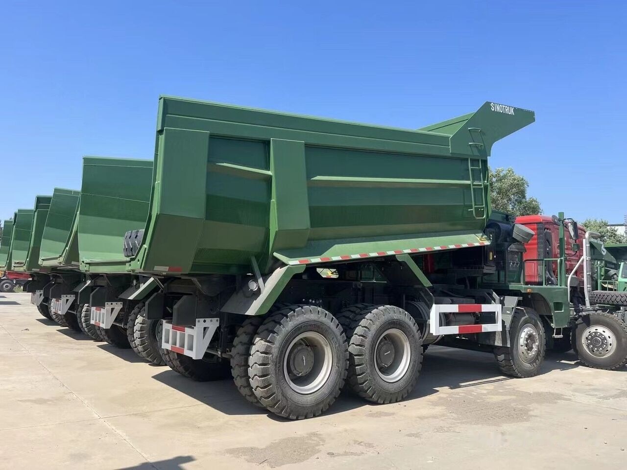 Sinotruk Howo ZZ5707S3840AJ - Rigid dumper/ Rock truck: picture 2 Sinotruk Howo ZZ5707S3840AJ - Rigid dumper/ Rock truck: picture 2
