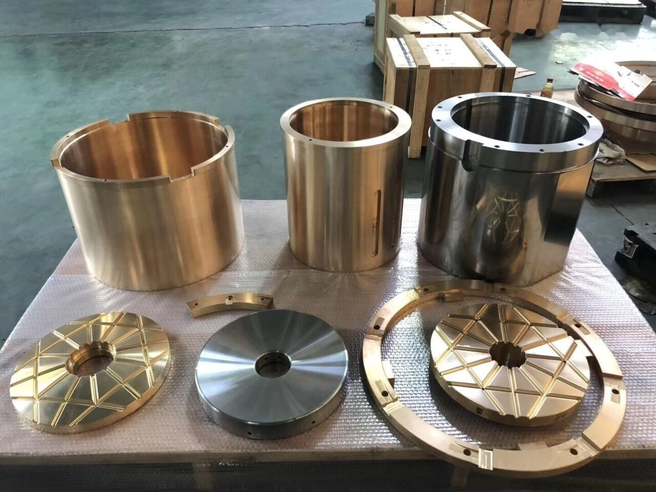 Copper bush and sleeves for Crusher - Spare parts: picture 1 Copper bush and sleeves for Crusher - Spare parts: picture 1