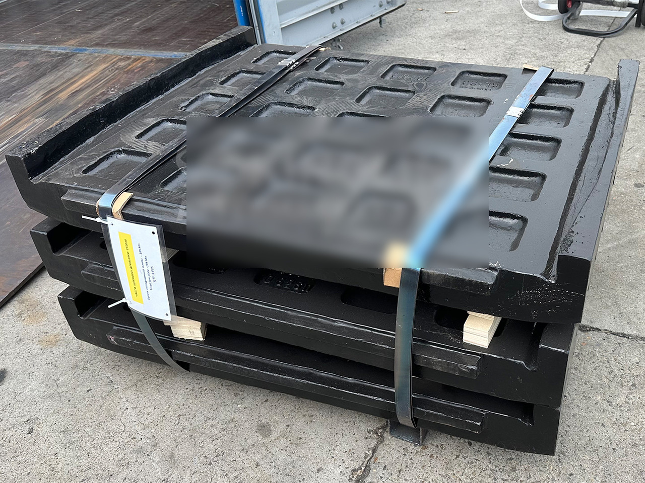 KINGLINK High Manganese Steel Fixed Jaw Plates 17003346 for CT2036 Jaw Crusher - Spare parts for Construction machinery: picture 2 KINGLINK High Manganese Steel Fixed Jaw Plates 17003346 for CT2036 Jaw Crusher - Spare parts for Construction machinery: picture 2