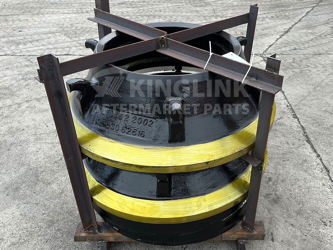 KINGLINK High Manganese Steel Mantle 17000200 and Bowl Liner 17000201 for Tc36 Cone Crusher - Spare parts for Construction machinery: picture 1 KINGLINK High Manganese Steel Mantle 17000200 and Bowl Liner 17000201 for Tc36 Cone Crusher - Spare parts for Construction machinery: picture 1