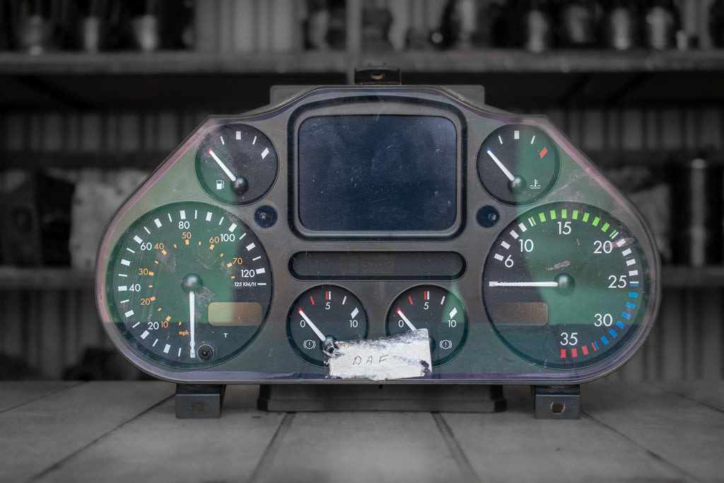 DAF LF45 - Dashboard for Truck: picture 1 DAF LF45 - Dashboard for Truck: picture 1