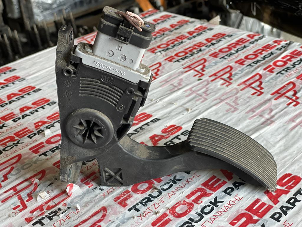 MAN - 81.25970.6103 - Pedal for Truck: picture 3 MAN - 81.25970.6103 - Pedal for Truck: picture 3
