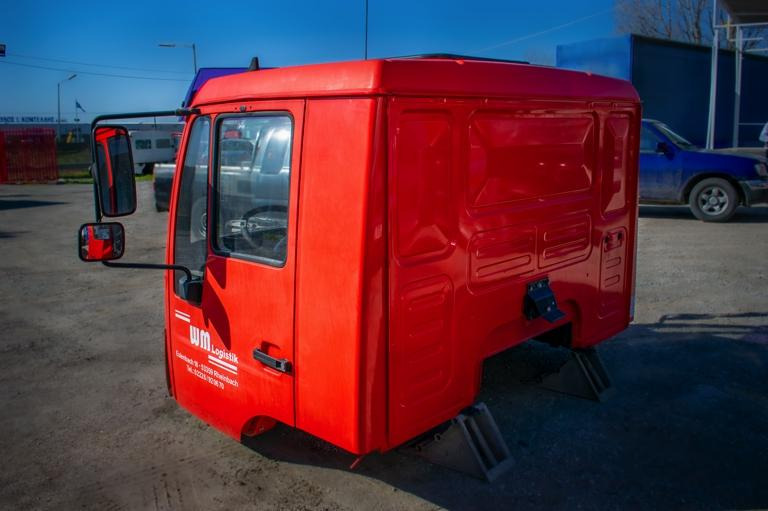 MAN L2000 - Cab for Truck: picture 5 MAN L2000 - Cab for Truck: picture 5