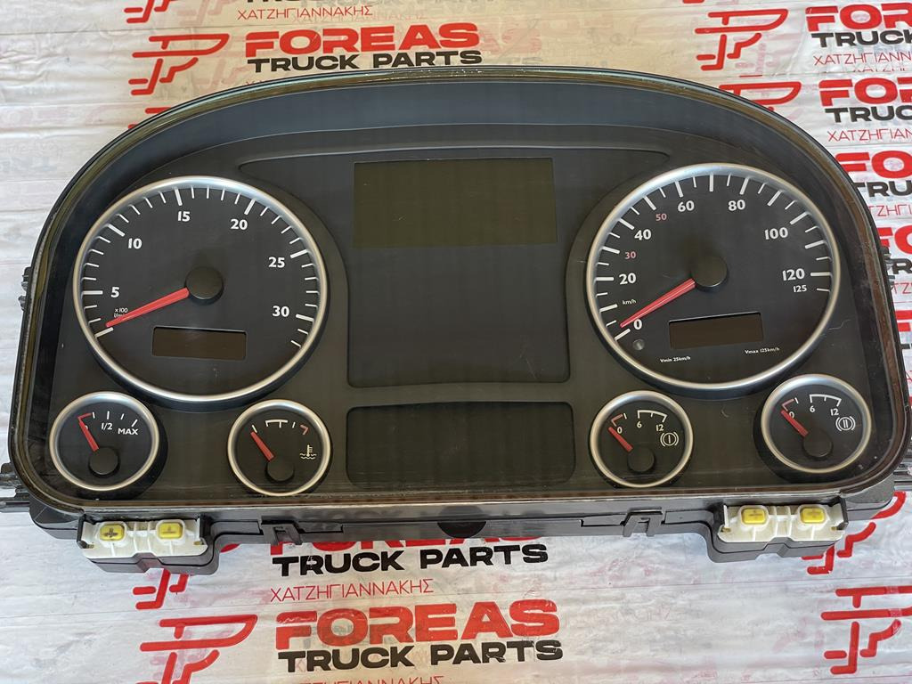 MAN TGA - 81.27202-6228 - Dashboard for Truck: picture 1 MAN TGA - 81.27202-6228 - Dashboard for Truck: picture 1