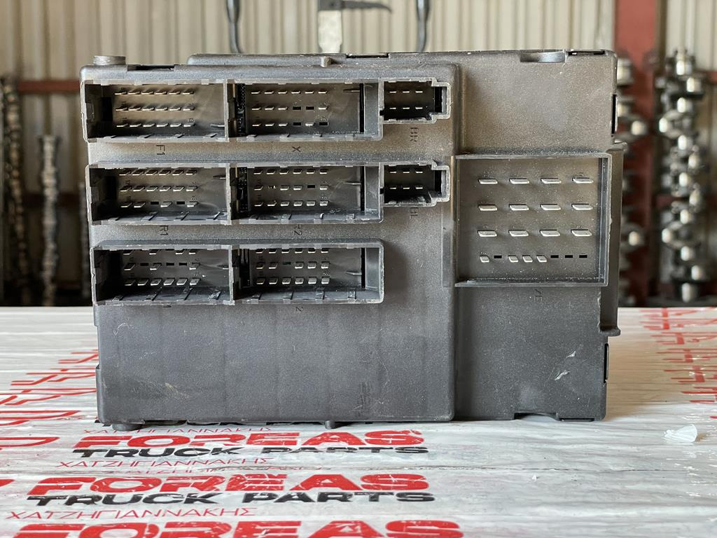 MAN ZBR2 81.25806 - 7117 - ECU for Truck: picture 2 MAN ZBR2 81.25806 - 7117 - ECU for Truck: picture 2