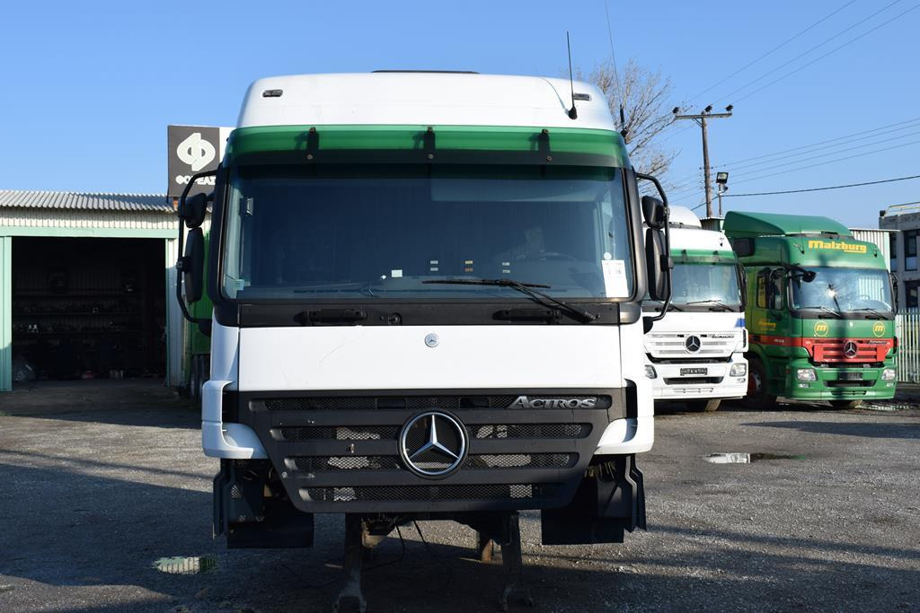MERCEDES-BENZ ACTROS MP 2 MEGA SPACE - Cab for Truck: picture 2 MERCEDES-BENZ ACTROS MP 2 MEGA SPACE - Cab for Truck: picture 2