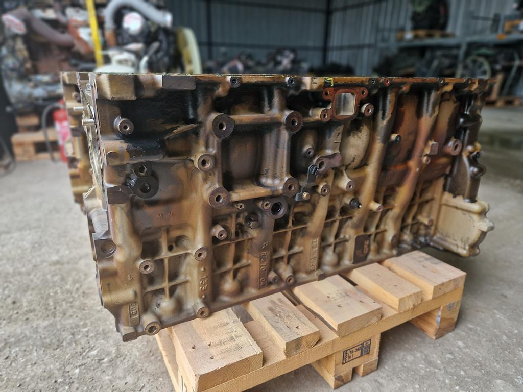 MERCEDES-BENZ ACTROS MP4 OM 470LA.6-2 - Cylinder block for Truck: picture 3 MERCEDES-BENZ ACTROS MP4 OM 470LA.6-2 - Cylinder block for Truck: picture 3