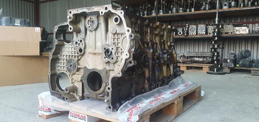 MERCEDES-BENZ ACTROS MP4 OM471 EURO 5 - Cylinder block for Truck: picture 3 MERCEDES-BENZ ACTROS MP4 OM471 EURO 5 - Cylinder block for Truck: picture 3
