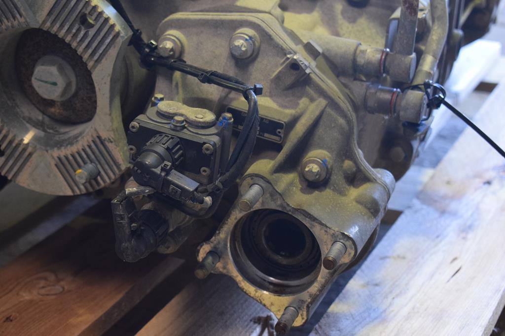 MERCEDES-BENZ ACTROS MP4 P.T.O - Transmission for Truck: picture 3 MERCEDES-BENZ ACTROS MP4 P.T.O - Transmission for Truck: picture 3