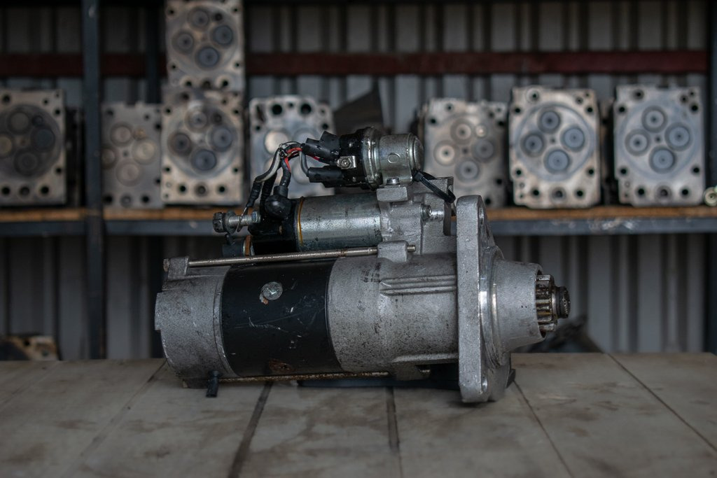 MERCEDES-BENZ AXOR OM 457 - Starter for Truck: picture 3 MERCEDES-BENZ AXOR OM 457 - Starter for Truck: picture 3
