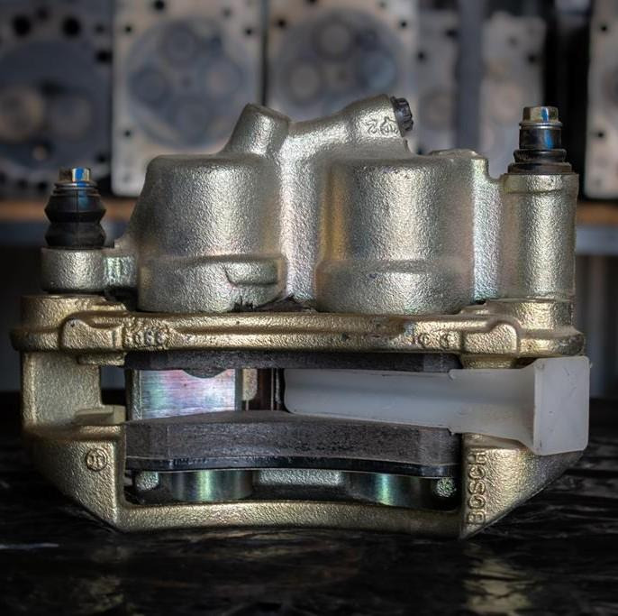 MERCEDES-BENZ SPRINTER ΟΜ611 - FRONT - DRIVER - Brake caliper for Truck: picture 2 MERCEDES-BENZ SPRINTER ΟΜ611 - FRONT - DRIVER - Brake caliper for Truck: picture 2