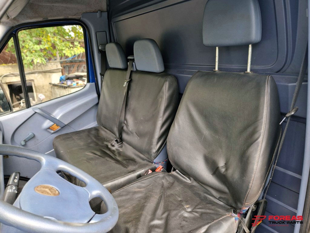 Cab for Commercial vehicle MERCEDES SPRINTER OM601: picture 10