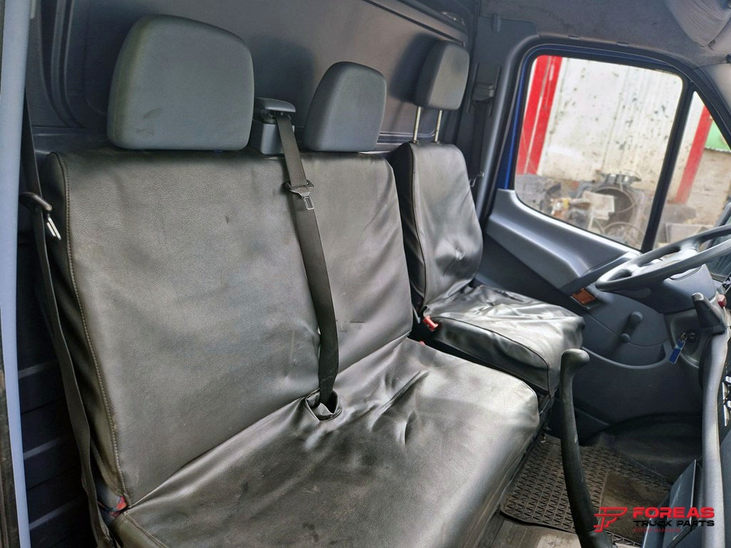 Cab for Commercial vehicle MERCEDES SPRINTER OM601: picture 11