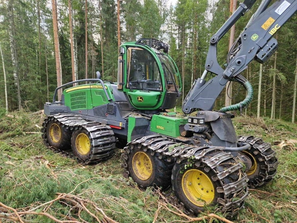 John Deere 1170 G - Forestry harvester: picture 2 John Deere 1170 G - Forestry harvester: picture 2
