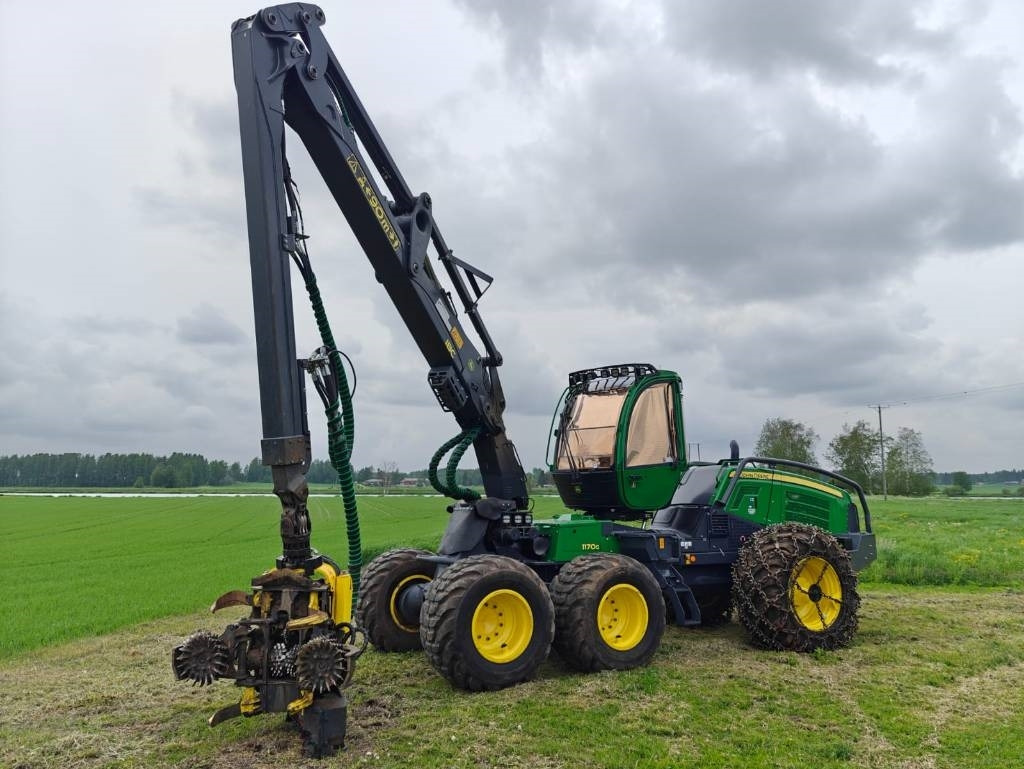 John Deere 1170 G - Forestry harvester: picture 1 John Deere 1170 G - Forestry harvester: picture 1