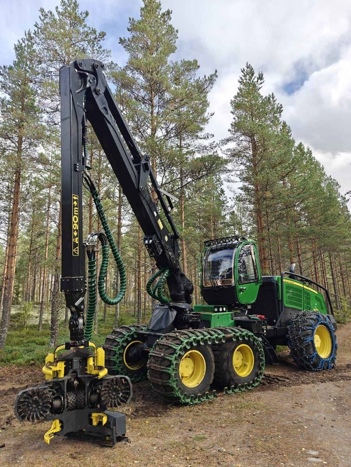 John Deere 1270 G  - Forestry harvester: picture 1 John Deere 1270 G  - Forestry harvester: picture 1