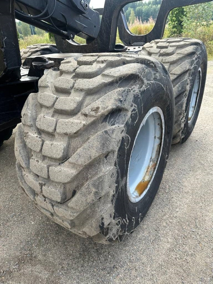 Forwarder Komatsu 875: picture 12 Forwarder Komatsu 875: picture 12