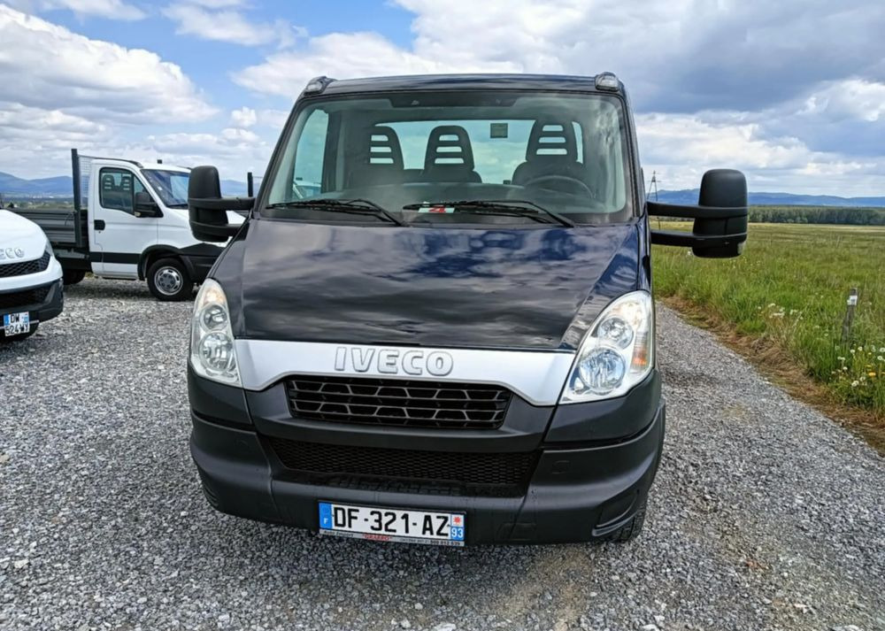 Iveco 35C13, 35C12, 35C14, 35C15 - Cab chassis truck: picture 4 Iveco 35C13, 35C12, 35C14, 35C15 - Cab chassis truck: picture 4