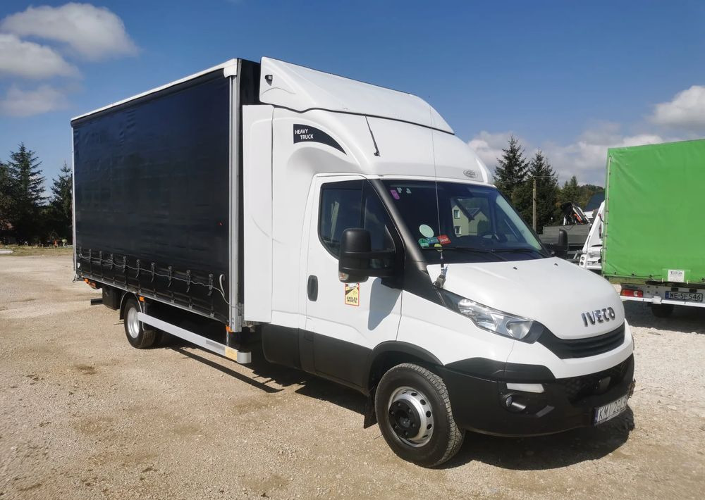 Iveco Daily 70C18 firana Winda 1.000kg Dhollandia wejkama 12pal - Curtain side truck: picture 2 Iveco Daily 70C18 firana Winda 1.000kg Dhollandia wejkama 12pal - Curtain side truck: picture 2