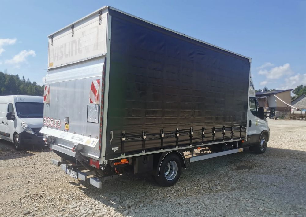 Iveco Daily 70C18 firana Winda 1.000kg Dhollandia wejkama 12pal - Curtain side truck: picture 3 Iveco Daily 70C18 firana Winda 1.000kg Dhollandia wejkama 12pal - Curtain side truck: picture 3