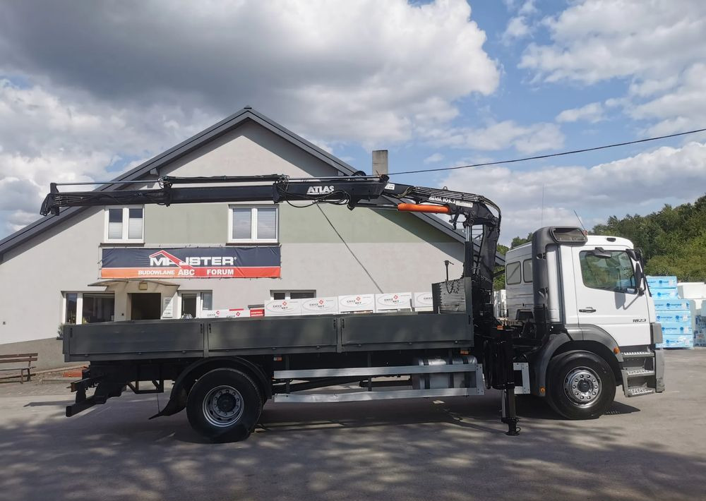 Mercedes-Benz Atego 1823 żuraw HDS Atlas 105.2 koła 315/80R22,5 - Dropside/ Flatbed truck, Crane truck: picture 3 Mercedes-Benz Atego 1823 żuraw HDS Atlas 105.2 koła 315/80R22,5 - Dropside/ Flatbed truck, Crane truck: picture 3