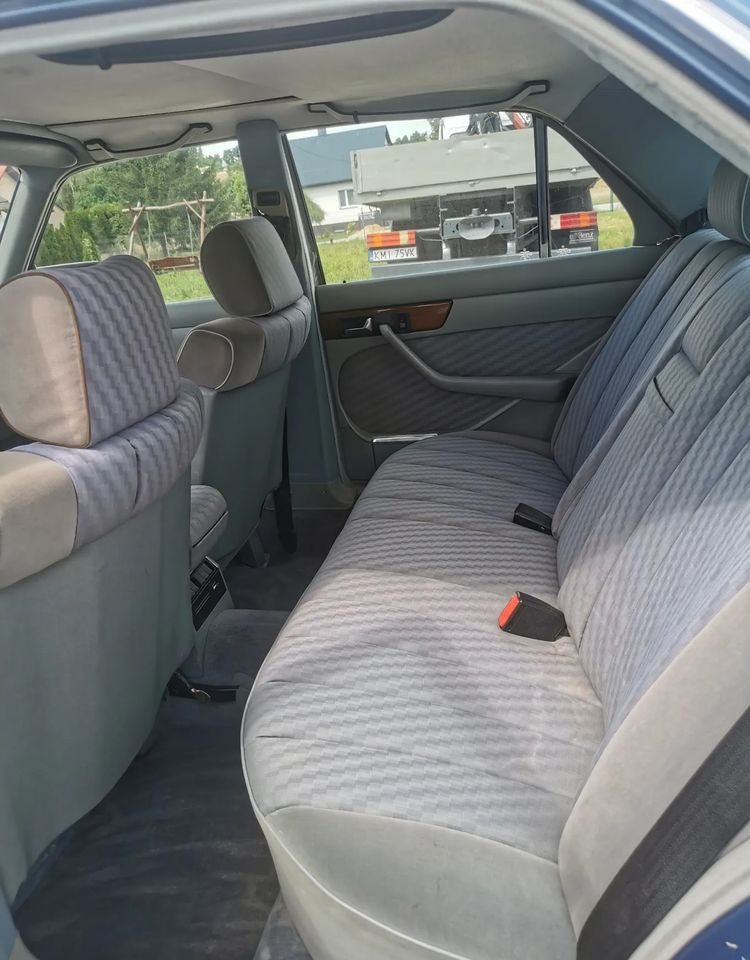 Saloon car Mercedes-Benz Klasa S: picture 11