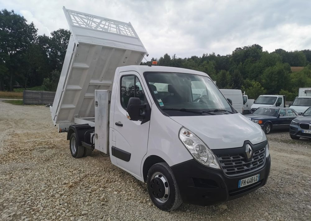 - Tipper van: picture 2 - Tipper van: picture 2