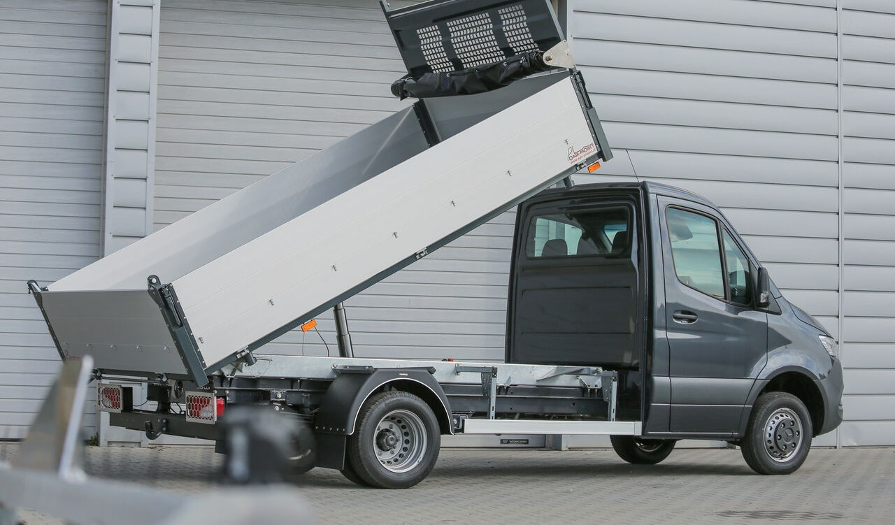 Mercedes-Benz Sprinter 319 - Open body delivery van: picture 4 Mercedes-Benz Sprinter 319 - Open body delivery van: picture 4