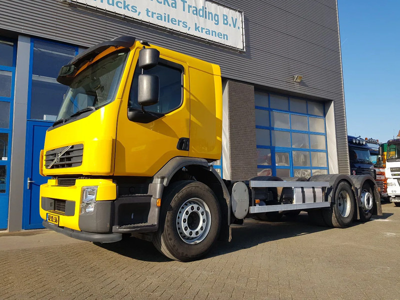 Volvo FE 300 EEV 6X2 Retarder Pto 234.000 KM TÜV - Cab chassis truck: picture 1 Volvo FE 300 EEV 6X2 Retarder Pto 234.000 KM TÜV - Cab chassis truck: picture 1